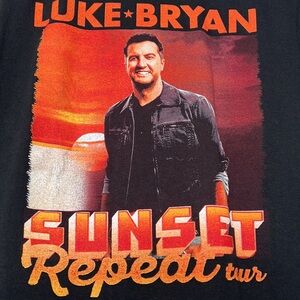 Luke Bryan Tour shirt